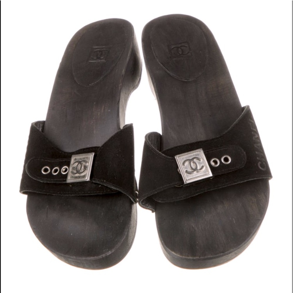 CHANEL Vintage Interlocking CC Slides